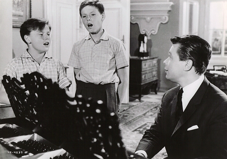 Almost Angels (1962) Screenshot 3