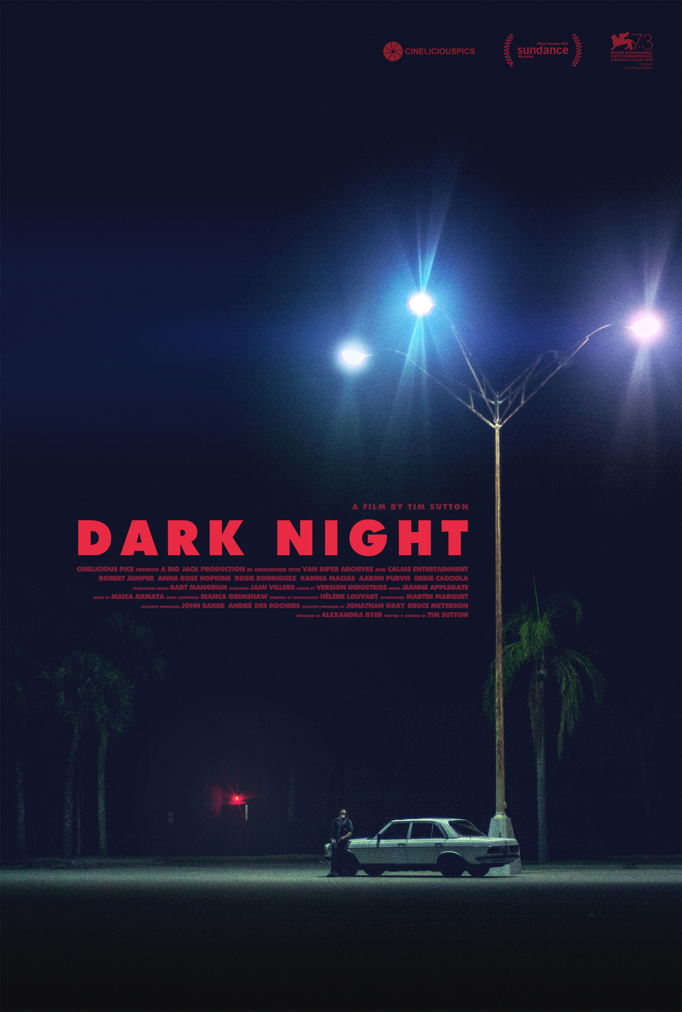 Dark Night (2016) Screenshot 2