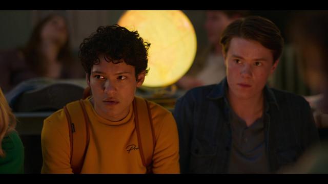 Young-Royals-S03-e1-e5-Screenshot-15